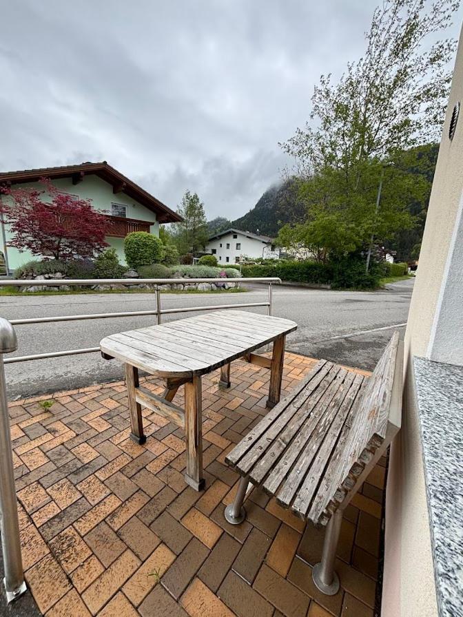 Apartmenthaus Ehrenberg Ehenbichl ภายนอก รูปภาพ