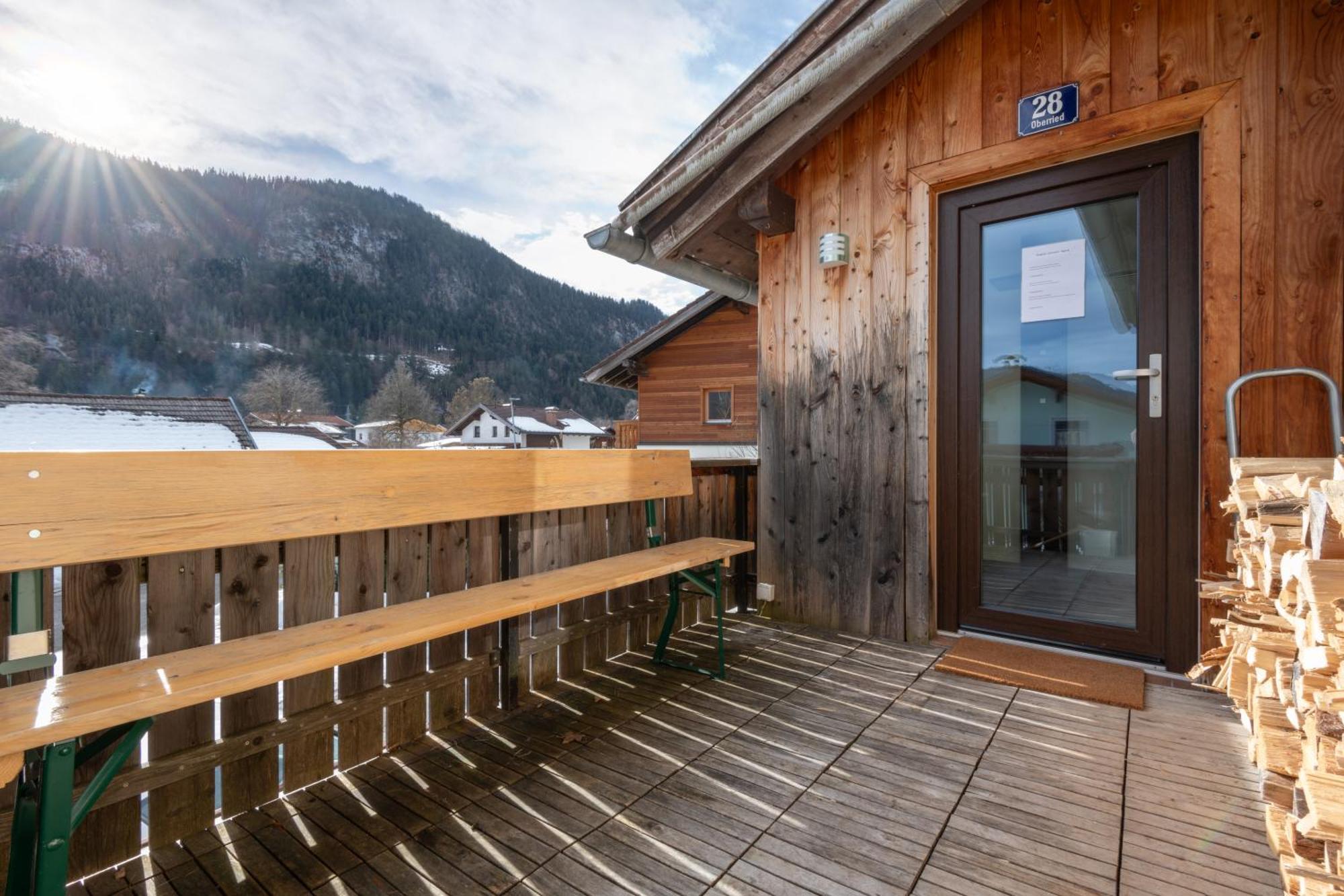 Apartmenthaus Ehrenberg Ehenbichl ภายนอก รูปภาพ